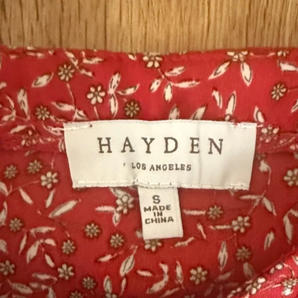 Hayden Red Floral Puff Sleeve Blouse - Picture 2 of 6